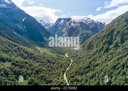 Vue aérienne des montagnes de Carretera route Austral - Aysén, Chili Banque D'Images