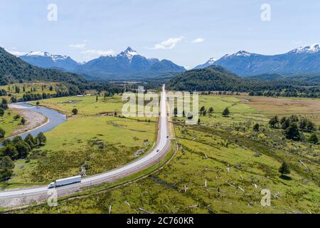 Vue aérienne des montagnes de Carretera route Austral - Aysén, Chili Banque D'Images