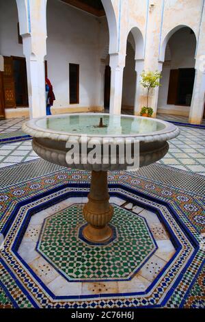 Fontaine à bahia Palace, Marrakech Banque D'Images