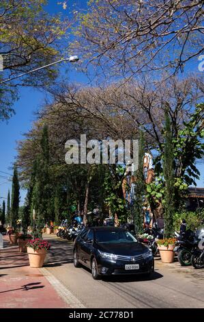 La rue Doria Vasconcelos en début de matinée. Un endroit bien connu où vous pouvez trouver des restaurants, des cafés et profiter du magnifique paysage de l'are Banque D'Images