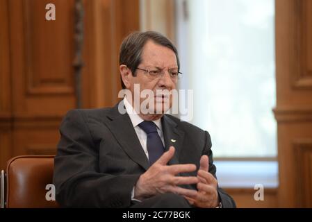 Athènes, Grèce. 14 juillet 2020. Nicos Anastasiades Président de la République de Chypre, lors de la rencontre avec le Premier ministre grec Kyriakos Mitsotakis. (Photo par Dimitrios Karvountzis/Pacific Press) crédit: Pacific Press Agency/Alay Live News Banque D'Images