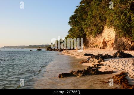 Rocky Beach au fond de White Beach. Boracay. Aklan. Visayas de l'Ouest. Philippines Banque D'Images