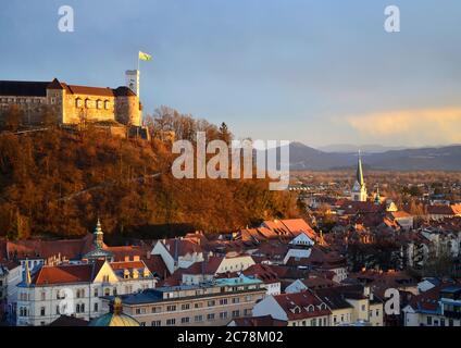 Château de Ljubljana et Cityscape - Ljubljana, Slovénie Banque D'Images