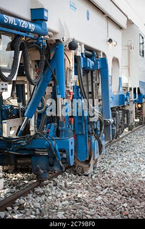 Balfour Beatty, un sabotage travaillant sur la voie ferrée au Royaume-Uni. Banque D'Images