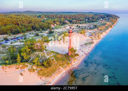 Vue aérienne du phare de Little sable point, situé sur le lac Michigan au parc national de Silver Lake près de Mears, Michigan Banque D'Images