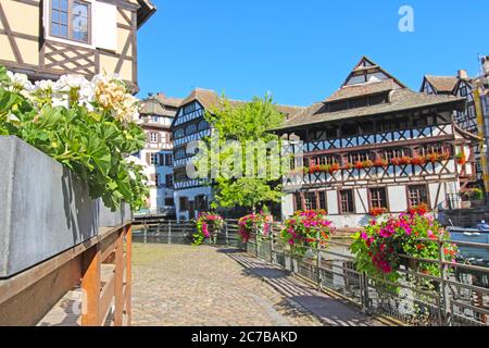 La petite France, quartier historique de la vieille ville de Strasbourg Banque D'Images