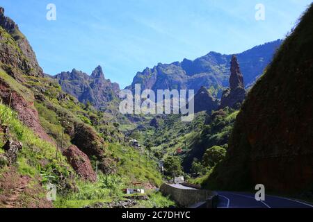 Les montagnes verdoyantes de Santo Antao, XOXO, Cap-Vert Banque D'Images