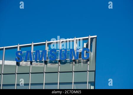 Nouveaux bureaux de recherche et développement Samsung dans l'édifice South Flatz, sur Great Northern Way, Vancouver, C.-B., Canada Banque D'Images