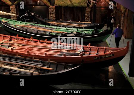 Les bateaux à rames de la Fraroe sont les premiers à être des bateaux à rames de l'exposition permanente du Musée national des îles Féroé.Torshavn.Streymoy.Faroe Island.territoire du Danemark Banque D'Images