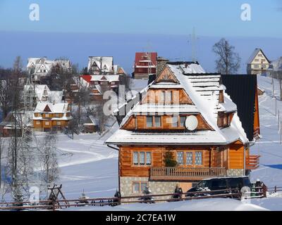 Maison en bois, Gubałówka, Zakopane, province de la Pologne, Pologne, Europe Banque D'Images