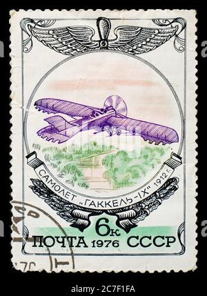 RUSSIE, URSS - VERS 1976: Timbre-poste de l'URSS montrant l'avion Gakkel-IX 1912 Banque D'Images