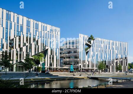 Complexe de bureaux et de commerces de détail Koe-Bogen par l'architecte Daniel Libeskind, Düsseldorf, Rhénanie-du-Nord-Westphalie, Allemagne Banque D'Images