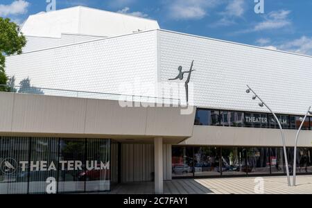 Ulm, BW / Allemagne - 14 juillet 2020 : vue sur le théâtre de la ville d'Ulm Banque D'Images