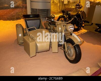 BMW R75 - 1940 avec side-car. Le musée de l'automobile royale Banque D'Images