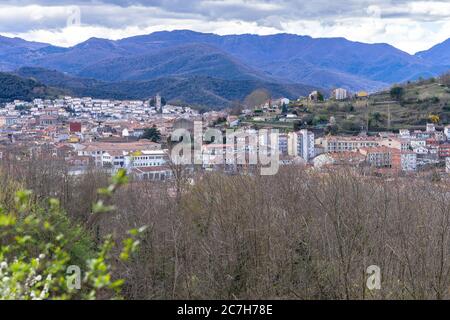 Europe, Espagne, Catalogne, province de Gerona, Garrotxa, Olot, vue du volcan Oltsacopa à Olot Banque D'Images