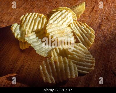 Frites bouclés, exemple de nourriture à haute vitesse et de nourriture à haute vitesse Banque D'Images