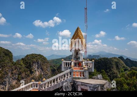 Wat Tham Seua ou Temple de la grotte Tiger à Krabi. Thaïlande Banque D'Images