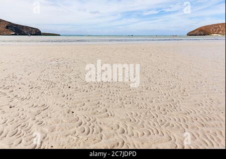 Motifs de sable à Balandra Beach, BCS Mexique. Banque D'Images