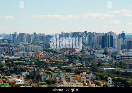 Photo aérienne d'un quartier de la ville de Curitiba, Brésil Banque D'Images