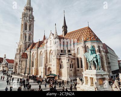 Eglise Matthias (église de l'Assomption du château de Buda) à Budapest Banque D'Images