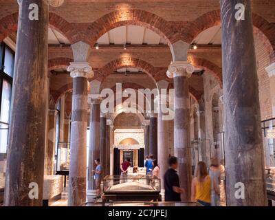 Nouveau musée, intérieur, île aux musées, Berlin, Allemagne Banque D'Images