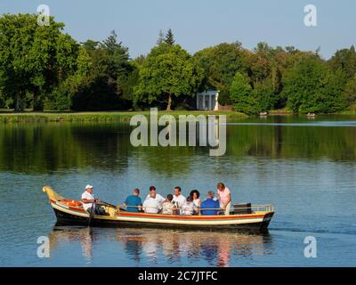 Parc Wörlitzer, Kahn, Garden Kingdom of Dessau-Wörlitz, patrimoine mondial de l'UNESCO, Saxe-Anhalt, Allemagne Banque D'Images