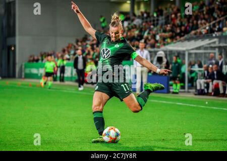 Wolfsburg, Allemagne, 16 octobre 2019 : la footballeur féminine Alexandra Popp est en action lors du match de football de la Ligue des champions des femmes de l'UEFA Banque D'Images