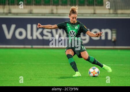 Wolfsburg, Allemagne, 16 octobre 2019 : Felicitas Rauch en action lors du match de football de la Ligue des champions des femmes de l'UEFA VfL Wolfsburg et du FC Twente Banque D'Images