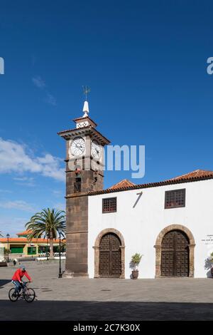 Eglise d'Iglesia de San Juan sur la place de Plaza Rosario Oramas, San Juan de la Rambla, Tenerife, Iles Canaries, Espagne Banque D'Images