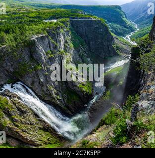 Cascade de Vøringfossen en Norvège, Scandinavie Banque D'Images