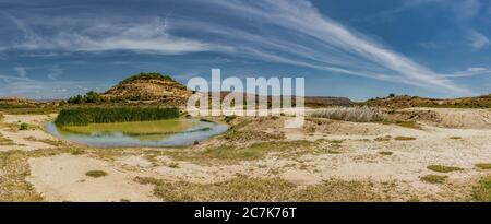 Paysage dans le semi-désert de Bardenas Reales à Navarre, Espagne Banque D'Images