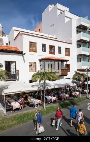 Restaurant sur la rue piétonne Calle Quintana, Puerto de la Cruz, Tenerife, Iles Canaries, Espagne Banque D'Images