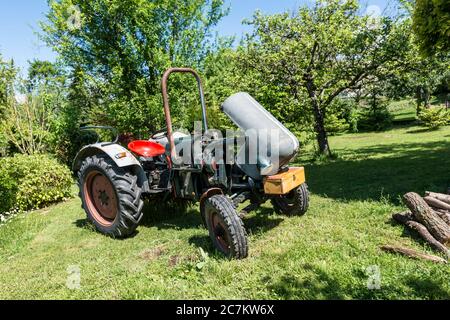 Michelstadt, Hessen, Allemagne., tracteur, Eicher modèle EM 200 Tiger, année de construction 1962, 28 ch, cylindrée 1998 cc. Banque D'Images