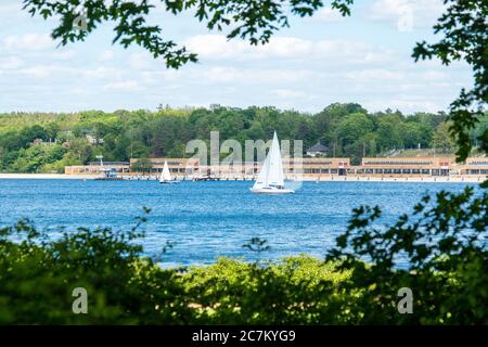 Berlin, Wannsee, vue sur le Lido de Wannsee, bateau à voile Banque D'Images