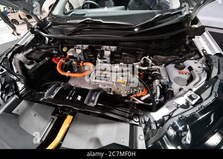 Yokohama, Japon. 18 juillet 2020. Le nouveau vus multisegment électrique « Ariya » de Nissan Motors est exposé à la galerie du siège mondial de Nissan Motors à Yokohama, préfecture de Kanagawa, Japon, le samedi 18 juillet 2020. Nissan a dévoilé le nouveau « Ariya » lors d'un événement virtuel au Nissan Pavilion, qui ouvrira bientôt ses portes à Yokohama, le 15 juillet. Photo de Keizo Mori/UPI crédit: UPI/Alay Live News Banque D'Images