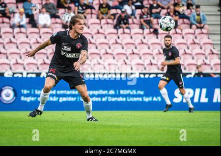 Herning, Danemark. 17 juillet 2020. Alexander Scholz (14) du FC Midtjylland vu pendant le match 3F Superliga entre le FC Midtjylland et le FC Nordsjaelland au MCH Arena de Herning. (Crédit photo : Gonzales photo/Alamy Live News Banque D'Images