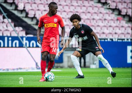 Herning, Danemark. 09e juillet 2020. Kamal-Deen Sulemana (14) du FC Nordsjaelland vu pendant le match 3F Superliga entre le FC Midtjylland et le FC Nordsjaelland au MCH Arena de Herning. (Crédit photo : Gonzales photo/Alamy Live News Banque D'Images