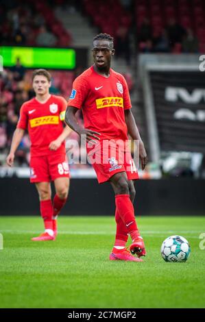 Herning, Danemark. 09e juillet 2020. Kamal-Deen Sulemana (14) du FC Nordsjaelland vu pendant le match 3F Superliga entre le FC Midtjylland et le FC Nordsjaelland au MCH Arena de Herning. (Crédit photo : Gonzales photo/Alamy Live News Banque D'Images