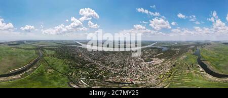 Delta du Danube, Vylkove, Odessa OB, Ukraine, Europe de l'est. 15 juillet 2020. DELTA DU DANUBE, VYLKOVE, OBLAST D'ODESSA, UKRAINE - 11 au 15 JUILLET 2020: Vue aérienne sur la Réserve de biosphère du Danube dans le delta du Danuble crédit: Andrey Nekrasov/ZUMA Wire/Alamy Live News Banque D'Images