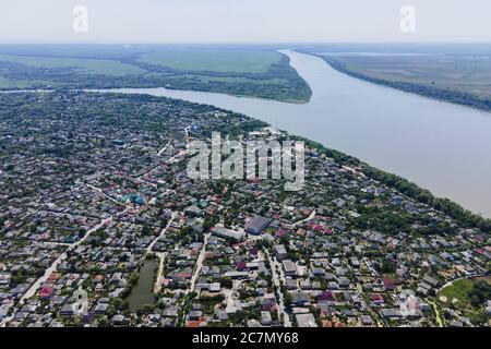 Delta du Danube, Vylkove, Odessa OB, Ukraine, Europe de l'est. 12 juillet 2020. DELTA DU DANUBE, VYLKOVE, OBLAST D'ODESSA, UKRAINE - 11 au 15 JUILLET 2020: Vue aérienne sur la Réserve de biosphère du Danube dans le delta du Danuble crédit: Andrey Nekrasov/ZUMA Wire/Alamy Live News Banque D'Images