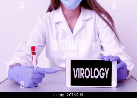 Note de rédaction montrant la virologie. Concept d'affaires pour la branche de la science traitant de la variété des agents viraux et de la maladie laboratoire de test sanguin sampl Banque D'Images