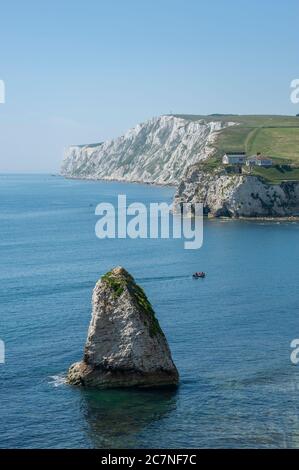 Vue sur Freshwater Bay, île de Wight, Royaume-Uni Banque D'Images