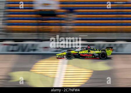 Newton, Iowa, États-Unis. 18 juillet 2020. SANTINO FERRUCCI (18) des États-Unis pratique pour l'Iowa INDYCAR 250s au circuit de l'Iowa à Newton, Iowa. Crédit: Walter G Arce SR Grindstone Medi/ASP/ZUMA Wire/Alay Live News Banque D'Images