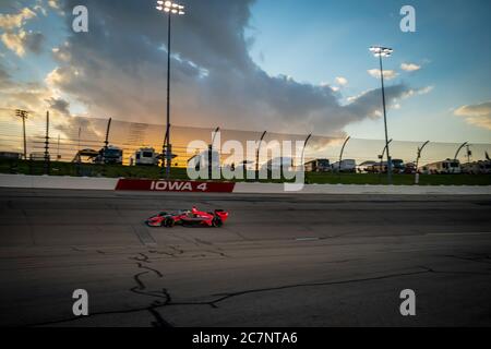 Newton, Iowa, États-Unis. 18 juillet 2020. ALEX PALOU (R) (55) de Barcelone, Espagne, fait des virages pendant la course pour l'Iowa INDYCAR 250s au circuit de l'Iowa à Newton, Iowa. Crédit: Walter G Arce SR Grindstone Medi/ASP/ZUMA Wire/Alay Live News Banque D'Images