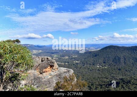 Vue sur les montagnes bleues depuis Sunset Rock Banque D'Images