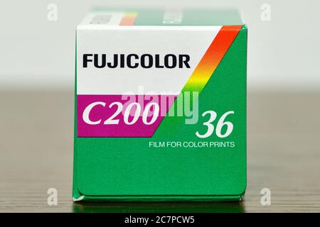 Tokyo / Japon - 1er janvier 2020 : gros plan d'un paquet de film négatif couleur Fujifilm Fujifilm C200 Banque D'Images