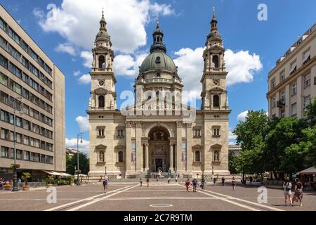 Basilique Saint-Étienne, un jour d'été à Budapest, Hongrie Banque D'Images