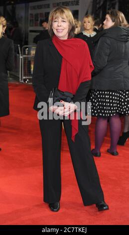 Frances de la Tour assiste à la Royal film Performance de Hugo en 3D, Odeon Leicester Square, Londres. 28 novembre 2011 © Paul Treadway Banque D'Images