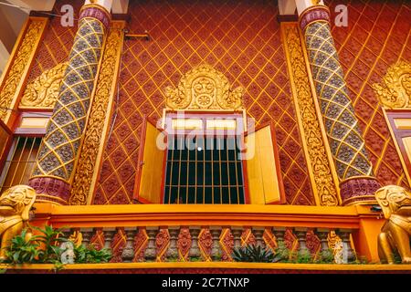 Décoration intérieure de Wat Chantaransay ou Pagode de Candaransi - pagode khmère 2020 à Ho Chi Minh ville (Saigon), Vietnam Banque D'Images