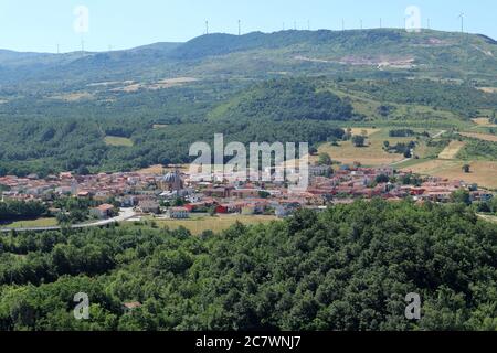 Conza della Campania vista da Conza vecchia Banque D'Images